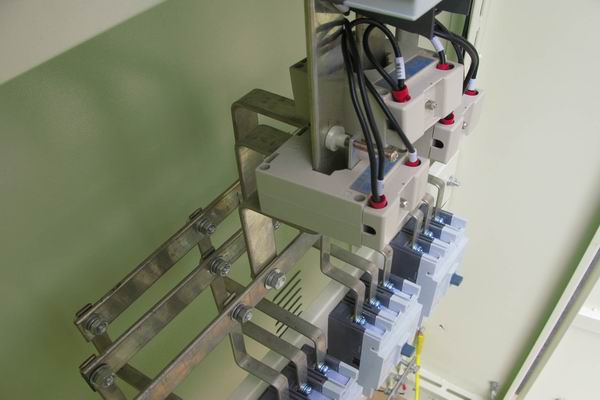 港南控制箱-3683讲讲控制箱的使用特点